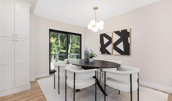 91 Carr Ln, Jamestown, RI 02835
