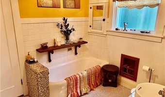 2501 MARYE St, Alexandria, LA 71301