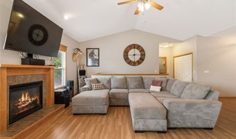 1701 2nd Ave SW, Altoona, IA 50009