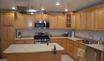 33202 E St Highway 14, Ava, MO 65608