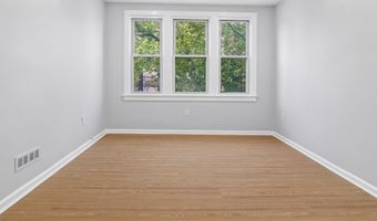 12 E 49TH St 2, Bayonne, NJ 07002