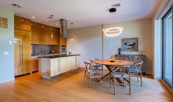 35 Cherry St 302, Burlington, VT 05401