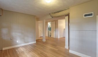 16 Crooked Spring Rd, Billerica, MA 01862