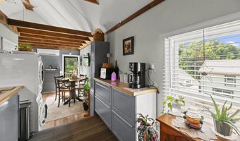 46 48 Fifth St, Bangor, ME 04401