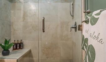 1299 ULUNIU Rd 103E, Kihei, HI 96753