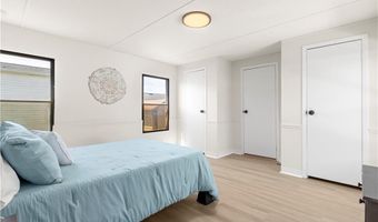 74 Bayview Park, Middletown, RI 02842