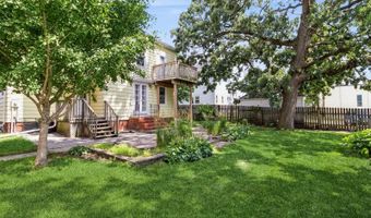 615 Kellogg Ave, Ames, IA 50010