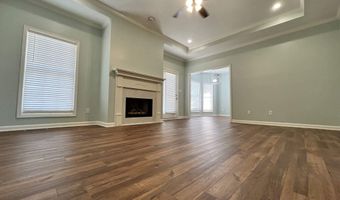 17916 Remington Dr, Athens, AL 35611