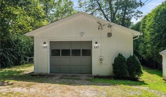 187 Lakehurst Dr, Coventry, RI 02816
