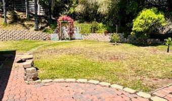 706 W Winterhaven Rd, Fallbrook, CA 92028