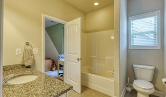 205 Colfax Dr, Boiling Springs, SC 29316