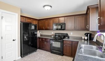 108 Sunburst Cir, Alexandria, IN 46001