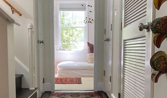 1320 PRINCESS St, Alexandria, VA 22314
