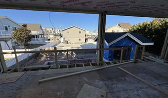 281 7th St, Avalon, NJ 08202