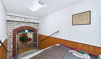 2009 Seminary St, Alton, IL 62002