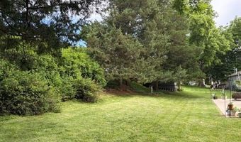 108 Westside Dr, Atchison, KS 66002