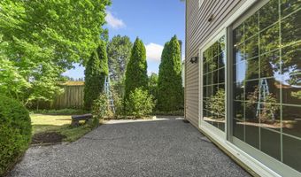 16808 NW YORKTOWN Dr, Beaverton, OR 97006