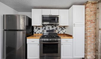 1334 Oriental, Burley, ID 83318
