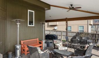 14219 Amanda Ln, Basehor, KS 66007