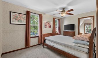 111 W 57TH St, Bayonne, NJ 07002