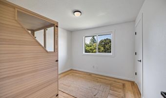 304 Clinton St, Ashland, OR 97520