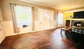 870 Parkway Blvd, Alliance, OH 44601