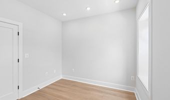 2236 40TH St NW FIVE, Washington, DC 20007