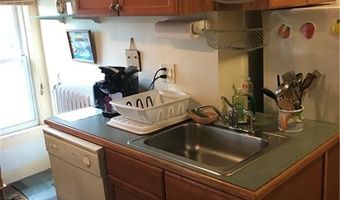 14 Brinley St 5, Newport, RI 02840