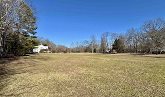 65 Creekside Dr, Anderson, AL 35610