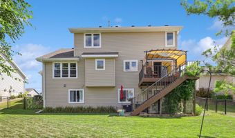 1822 30th Ave SW, Altoona, IA 50009