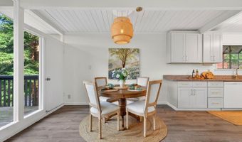 704 Encino Dr, Aptos, CA 95003