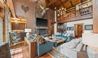 13531 Copper Ln, Bigfork, MT 59911