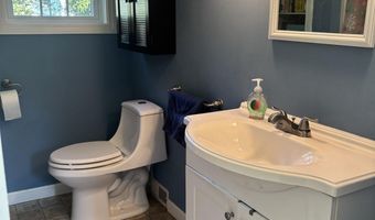 191 Main St, Alton, NH 03809