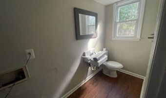 240 Neptune, Macon, GA 31211