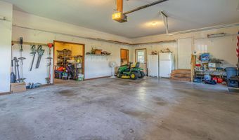 19422 Stirrup Dr, Abingdon, VA 24211