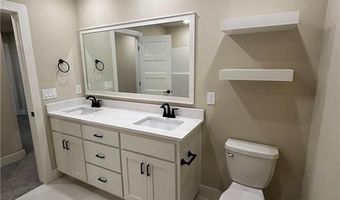 1303 SW Journey Ln, Bentonville, AR 72713