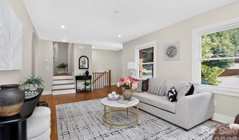 3617 Woodleaf Rd, Charlotte, NC 28205
