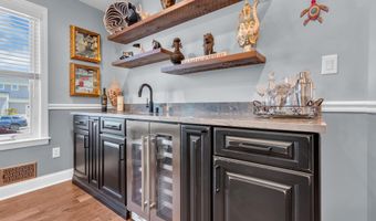 26 Jib Ct, Bayville, NJ 08721