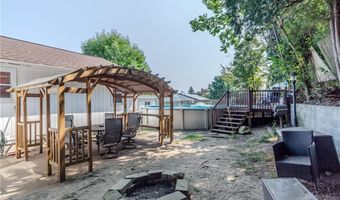 91 Curry Rd, Cranston, RI 02920
