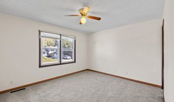 5119 KING ARTHUR Way, Cheyenne, WY 82009