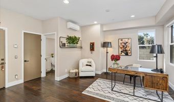 2517 State St, Carlsbad, CA 92008