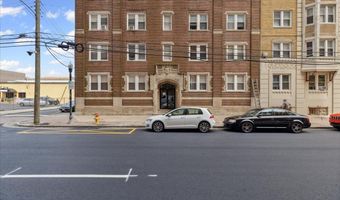 33 S Iowa Ave Ave, Atlantic City, NJ 08401