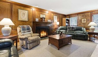 3609 Hermitage Dr, Berkeley Lake, GA 30096