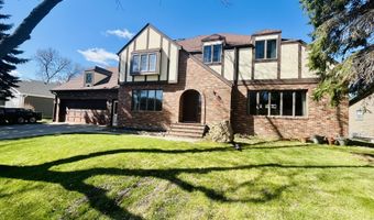 407 NE 17th Ave, Aberdeen, SD 57401