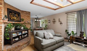 795 Oak Knoll Dr, Ashland, OR 97520