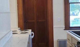 1003 N APPLETON St, Appleton, WI 54911