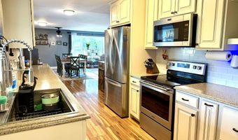 918 Old Farm Rd, Bedford, IN 47421