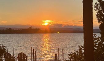 37 Parkhill Point Rd, Belgrade, ME 04917