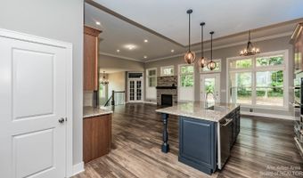 4229 Loon Ln, Ann Arbor, MI 48103