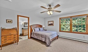 11 Loft Cir, Campton, NH 03223